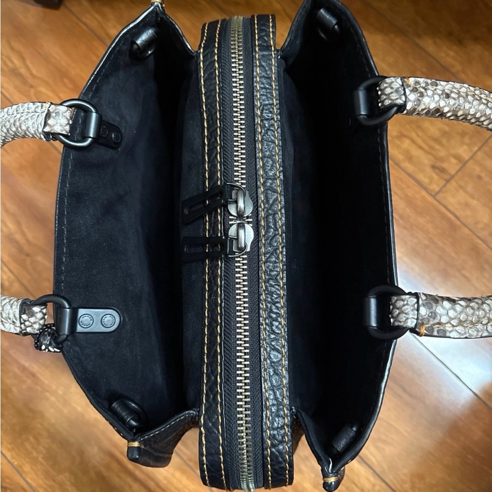 Coach Rogue 1st  (first) Generation All Black and Snakeskin handles lock and key - Picture 9 of 16